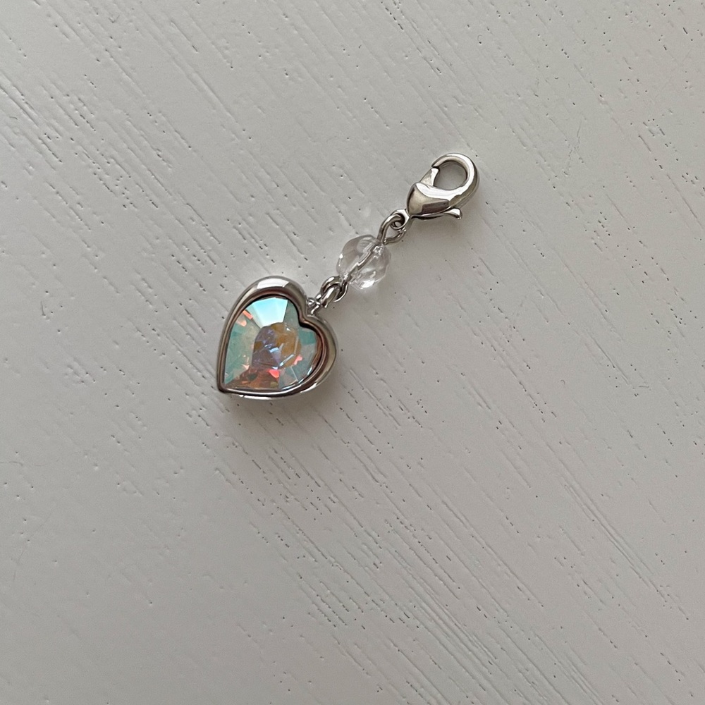 Sabika Iridescent Heart Pendant